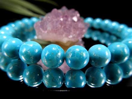 ◇極上ブルーのキングマン鉱山産◇歴史ある宝石の一つ◇天の神が宿る