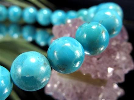 ◇極上ブルーのキングマン鉱山産◇歴史ある宝石の一つ◇天の神が宿る