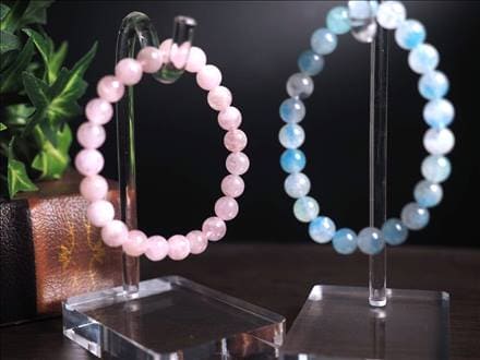 ☆ブレスレットなどのアクセサリーに☆アクリル製フック型台座☆