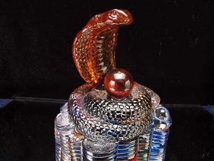 ☆王者の象徴！キングコブラ☆他を寄せ付けず財運・良気を集める縁起物