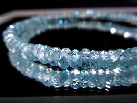 ☆極上宝石質！キラキラボタンカット☆澄み切ったクリアブルー☆12月の  