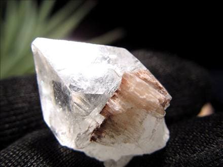 ★特選一石★希少☆強力な浄化の石【極上アポフィライト『魚眼石』結晶ポイント】❤️ ☆希少な結晶ポイント！☆強力な浄化の石☆ゼオライトグループの