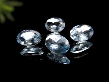 ◇激安価格！◇上質クリアブルー◇海の守護石◇3月の誕生石◇アクア