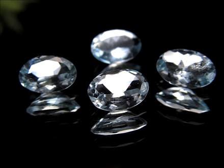 ◇激安価格！◇上質クリアブルー◇海の守護石◇3月の誕生石◇アクア