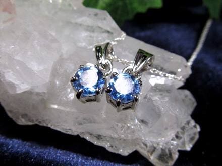 ◇超透明！シンプルデザイン◇11月の誕生石◇明るい希望をもたらす石  