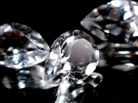 ◇超透明宝石質◇別名【天使の石】◇ネガティブなエネルギーを浄化 