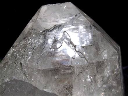 ◇迫力の美結晶◇極上の透明感と目を奪われる美しい照り◇ヒマラヤ山脈