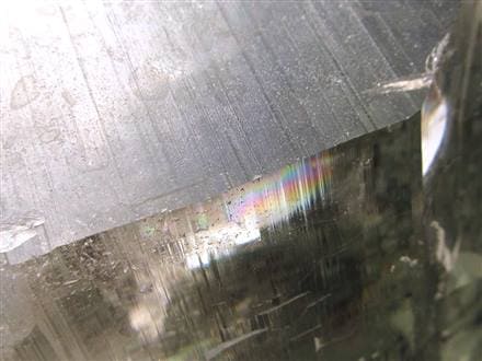◇産出量減少！入手困難な極上品質◇目を奪われる美しさを持つキング
