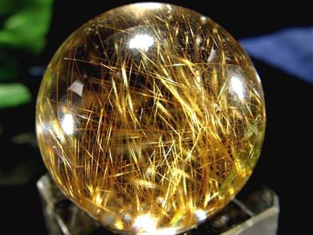 ☆ゴールドルチル入り！☆ヒマラヤ山脈の最高品質水晶スフィア☆希少な