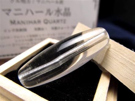 ☆ヒマラヤ山脈の最高品質水晶☆キングオブクォーツ！希少なマニハール  