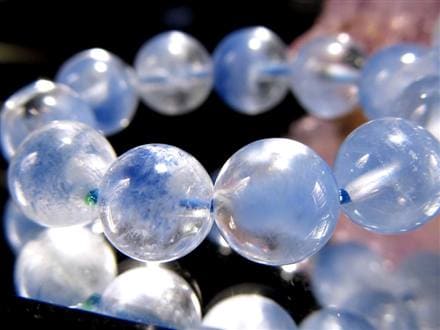 ☆青色多めタイプ☆知る人ぞ知る美しき希少石☆上品な瑠璃色☆思慮の石