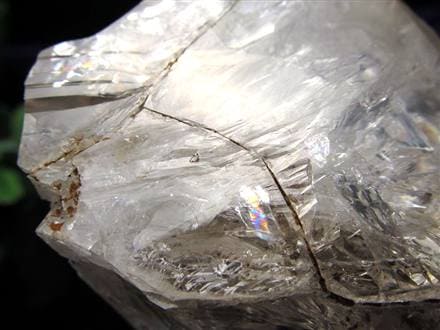 ◇たっぷり虹入り◇透明感高め！◇一つ一つ手作業による採掘です◇夢の