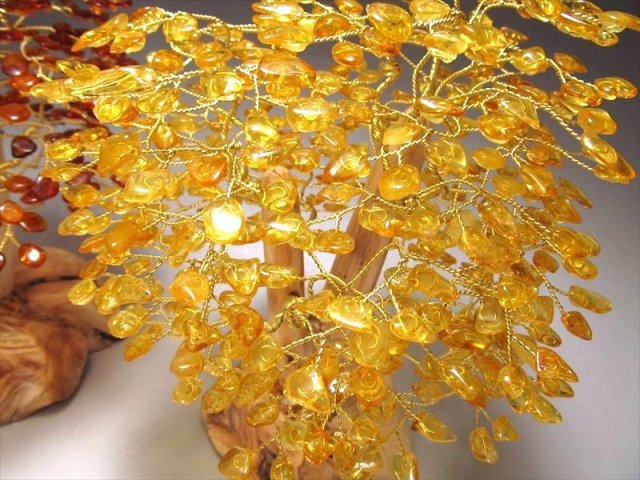 ◇フランス展示会商品◇天然琥珀◇風水やインテリアに◇2カラー