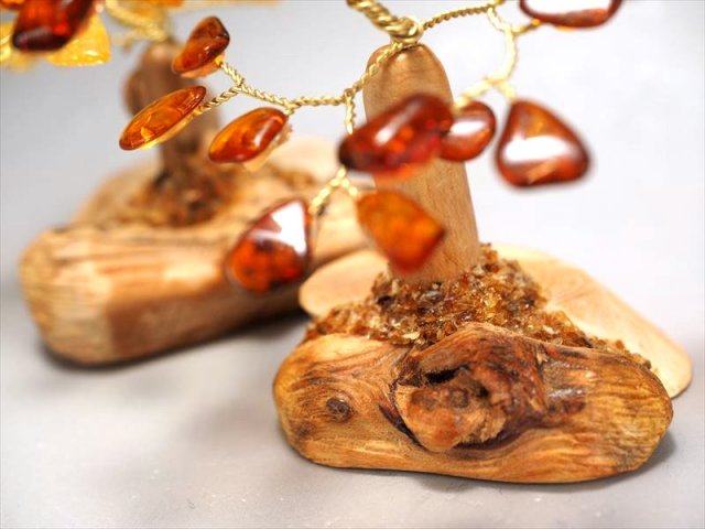 ◇フランス展示会商品◇天然琥珀◇風水やインテリアに◇2カラー