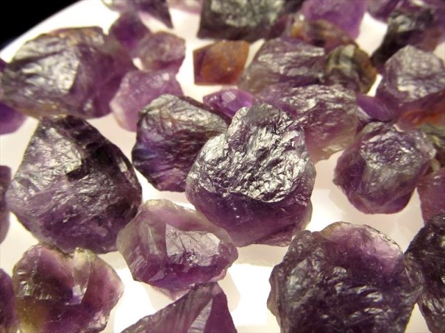 ◇超濃厚パープル！◇極上アメジストラフ原石タイプ◇『愛の守護石