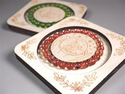 ☆おしゃれな木製ディスプレイ☆スタイリッシュデザインボード☆販売  