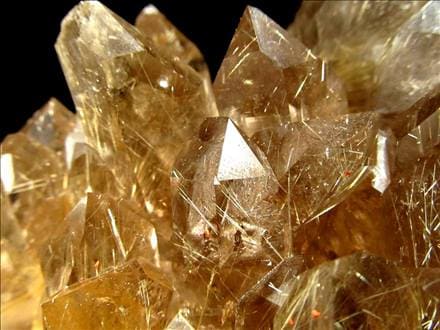 ゴールドルチルクォーツ クラスター 迫力の特大サイズ】◇たっぷり金針入り◇極上結晶の中に広がる美しく