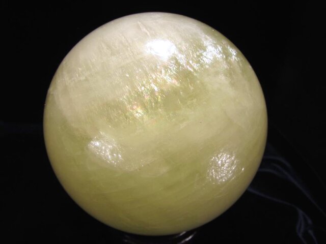 ◇大人気スフィア◇艶感あり◇まるでムーン◇ふんわりミルキーカラー