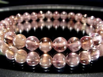 ◇世界的希少水晶！限定入荷◇幻想的な色味と輝き！◇別名「タンザニア