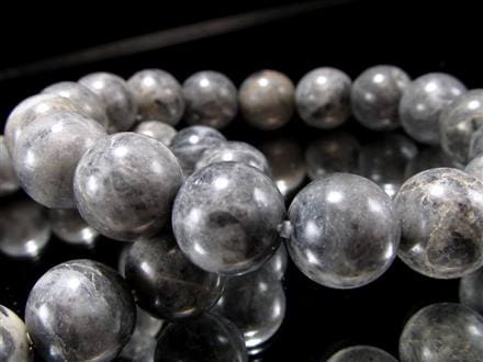 沖縄で拾った人みたいな石 沖縄で拾った人みたいな石