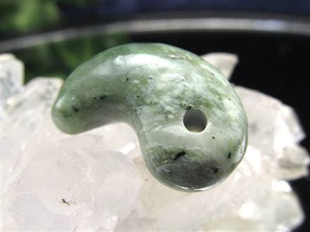 正規品】-日本銘石協会-◇伝説の翡翠再来！「日高翡翠」◇北海道が生ん