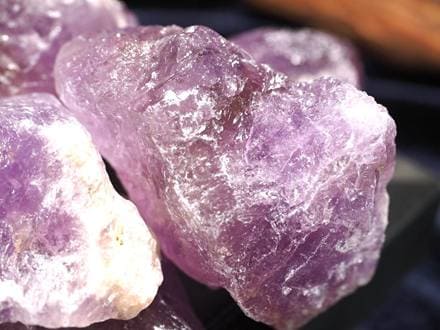 ボリビア産　紫水晶 550g 台座付き　アメジスト クラスター　原石　自然石③ ボリビア産 紫水晶 550g 台座付き アメジスト クラスター 原石
