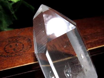 ☆幻の逸品!!☆抜群の透明度を誇るコロンビア産☆古代の叡智を封じ込め 
