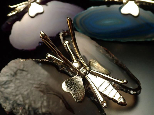 ◇選べる3色！◇カラフルアゲートバタフライ◇オシャレ天然石