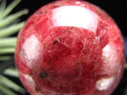 ◇人気スフィア◇華やかな濃色ピンク◇薔薇輝石と水晶の混合石