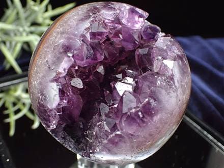 『愛の守護石』アメジスト・ハーフ・カルサイト丸玉 愛の守護石』アメジスト・ハーフ・カルサイト丸玉