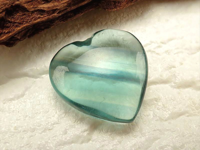 ☆ぷっくり可愛いハート型☆超透明＆艶感抜群☆1個750円☆受験のお守り