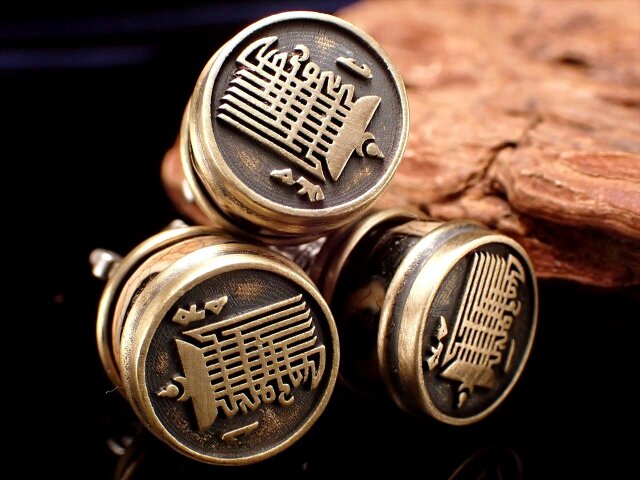 チベット密教 白銅 法供米宝塔 一眼天珠 ペンダント象嵌 お守り 厄除け 魔除け チベット密教 白銅 法供米宝塔 一眼天珠 ペンダント象嵌 お守り