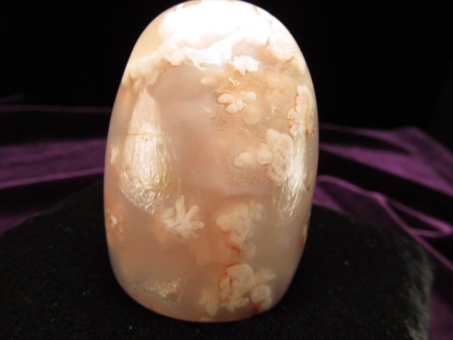 ◇桜のような淡いピンク色◇ふんわりアゲート◇デンバー展示会商品◇白