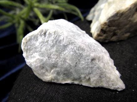 ☆数量限定入荷！☆世界最古の翡翠「糸魚川翡翠」☆日本の国石「翡翠