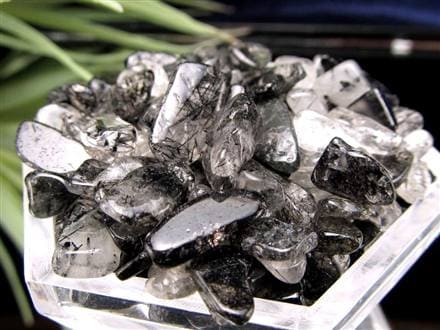龍脈の精髄 ― 国産ブラックルチル⭐︎針水晶 ◇限定入荷！◇高品質！黒針たっぷり◇ビジネスマンや受験生に◇最強