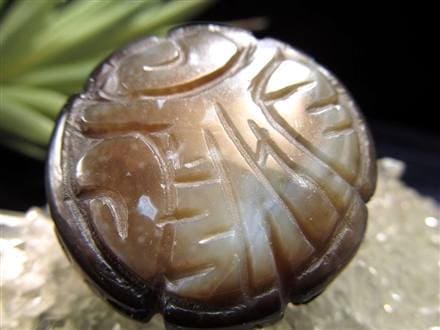 ◇希少な彫刻天珠◇風水開運「龍眼」デザイン×「神の眼」と言われる  