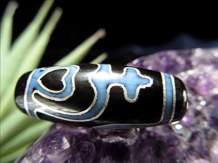 ◇銀との組み合わせでパワーアップ！◇特殊技法により銀線が埋め込まれ