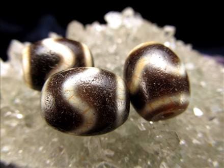 ◇流通量の少ない希少天珠！◇限定入荷！◇ころんと可愛いミニ天珠◇最