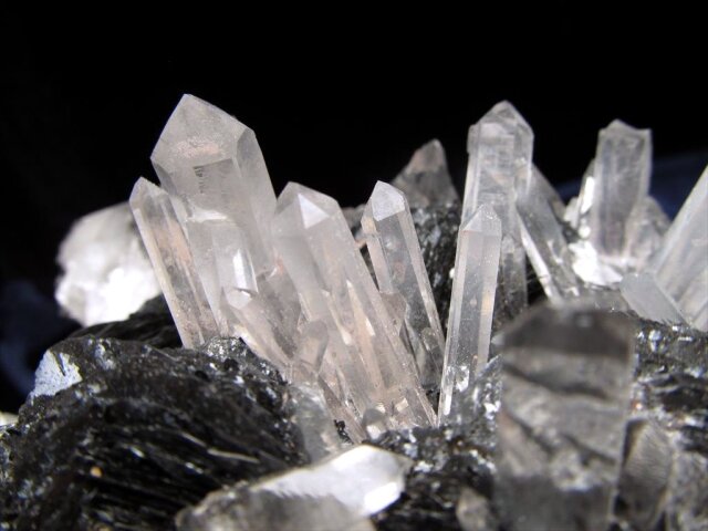 ☆当店初入荷！☆産出量の少ない希少形状ヘマタイト☆限定1点物☆鉄の