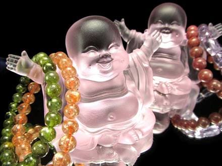 天然翡翠製 笑顔の布袋尊像 ◇極上品！職人による繊細彫刻◇豊かな表情が鮮明に彫刻された
