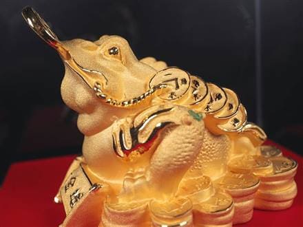 大開運置物】◇純金仕上げ！金銭蛙◇金運上昇！財を集めるカエル