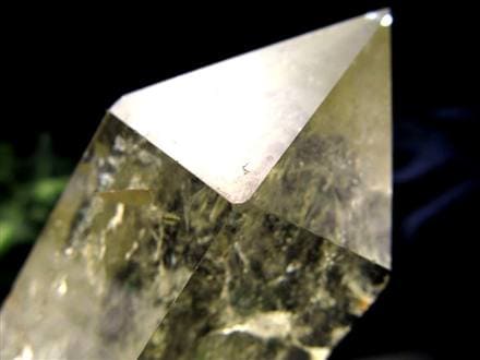 ◇激安お買い得価格！◇希少な虹入り◇商売繁盛のお守りに♪◇爽やかな