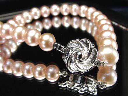 鑑別書付属】◇艶めく優美な光沢◇「無核パール」100％真珠層の美しさ