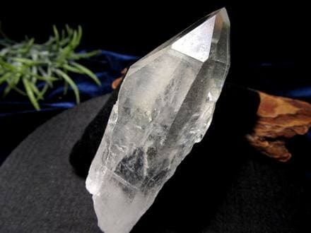 ☆古代の叡智を封じ込めた水晶☆別名シンギングクリスタル☆清らかな力