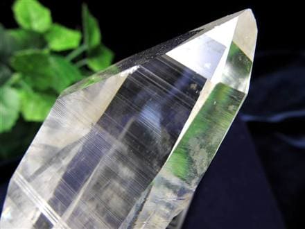 ☆幻の逸品!!☆抜群の透明度を誇るコロンビア産☆古代の叡智を封じ込め