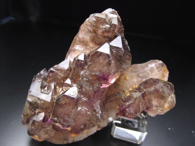 アメジスト　カテドラルクォーツ　アリゲークォーツ　希少　大聖堂　原石　天然石 アメジスト カテドラルクォーツ アリゲークォーツ 希少 大聖堂 原石