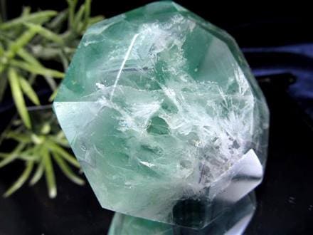 ◇まるで美しい天使の羽◇唯一無二の神秘的模様◇大きめダイヤモンド