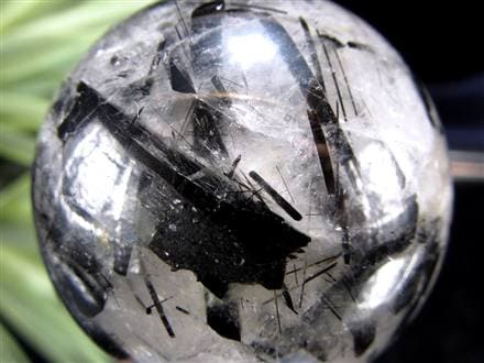 ☆激レア・希少タイプ！☆迫力の極太ブラックトルマリン結晶内包☆強力