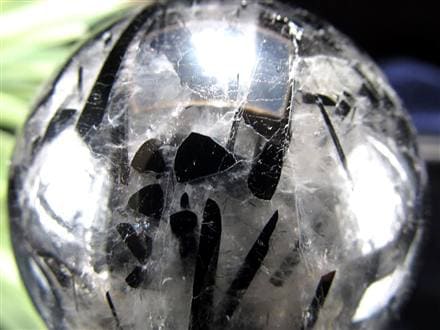 ☆激レア・希少タイプ！☆迫力の極太ブラックトルマリン結晶内包☆強力