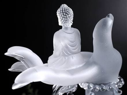 ◇神秘の清流に佇む慈愛の手◇守護と導き・平穏と悟りの境地を象徴